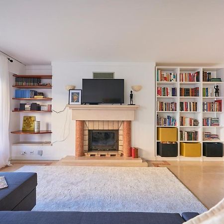 Modern Apartment With Swiming Pool & Garage - ลิสบอน ภายนอก รูปภาพ