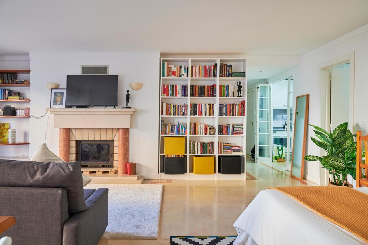Modern Apartment With Swiming Pool & Garage - ลิสบอน ภายนอก รูปภาพ